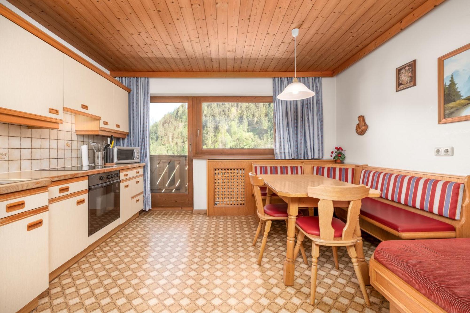 Apartmán Haus Tuxerklamm Mayrhofen Pokoj fotografie